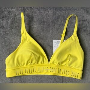 Lululemon License to Train Triangle Bra - Size 6 - Yellow (BEAY)